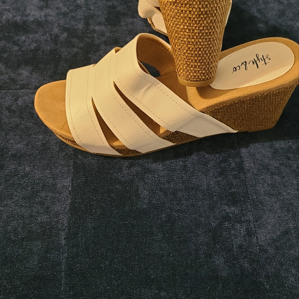Style&Co, 8M, White - Picture 2 of 6